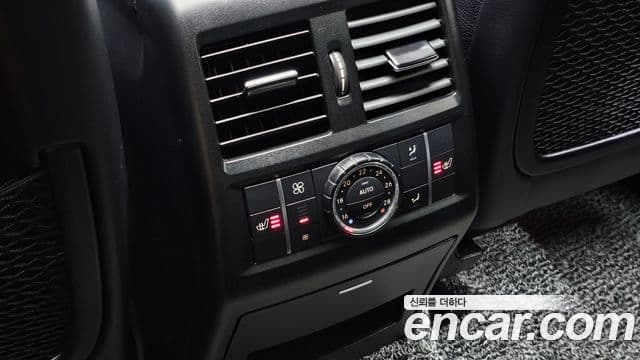 Mercedes-Benz GLE-Class 2018 — Photo 6/30