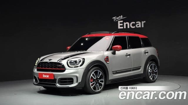 Mini Cooper S Countryman 2023 — Фото 10/20
