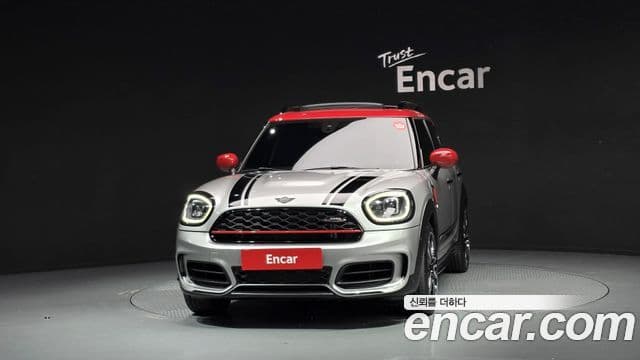 Mini Cooper S Countryman 2023 — Фото 2/20