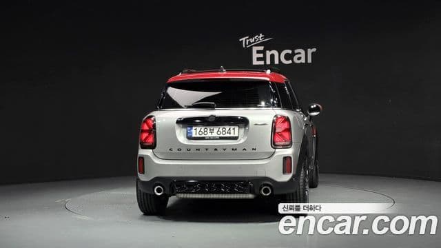 Mini Cooper S Countryman 2023 — Фото 3/20