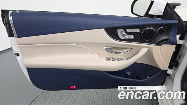 Mercedes-Benz E-Class 2019 — Photo 2/33