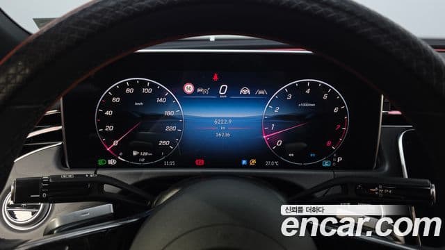 Mercedes-Benz E-Class 2025 — Фото 8/20
