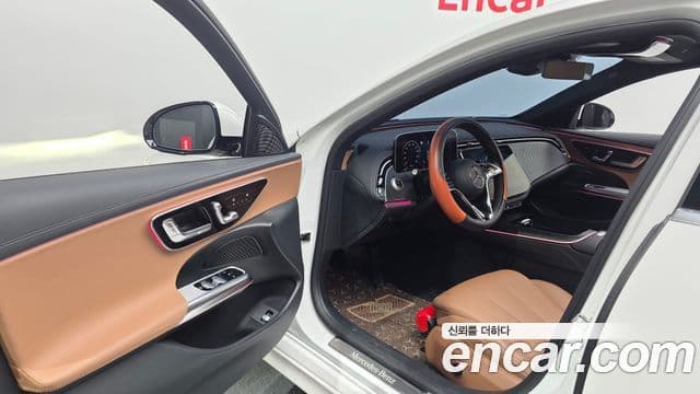 Mercedes-Benz E-Class 2025 — Фото 10/20