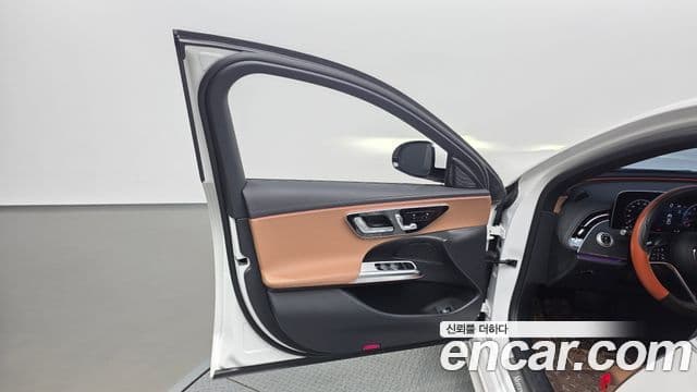 Mercedes-Benz E-Class 2025 — Şəkil 7/35