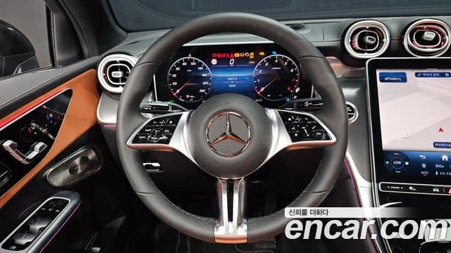Mercedes-Benz GLC-Class 2025 — Фото 14/20