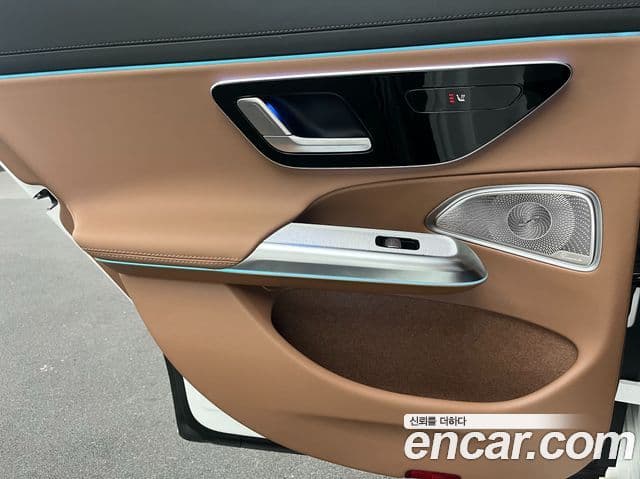 Mercedes-Benz E-Class 2026 — Фото 11/18