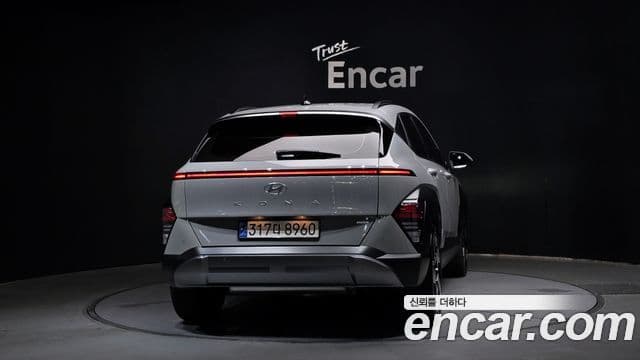 Hyundai Kona 2023 — Фото 4/20