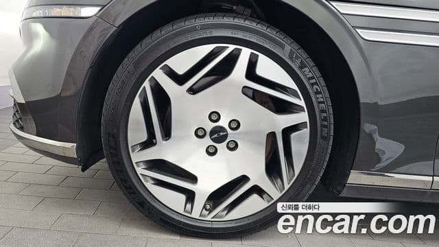 Genesis G90 2022 — Şəkil 6/20