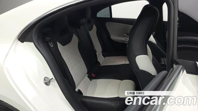 Mercedes-Benz CLA-Class 2020 — Фото 11/20