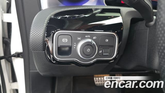 Mercedes-Benz CLA-Class 2020 — Фото 19/20