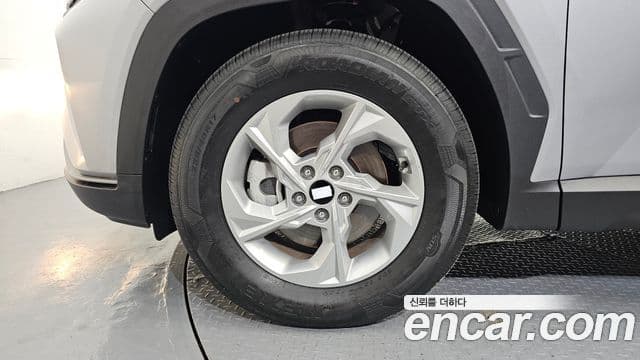 Hyundai Tucson Hybrid 2022 — ფოტო 15/30