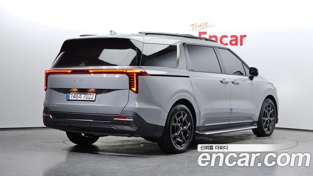 Kia Carnival 2025 — Фото 2/20