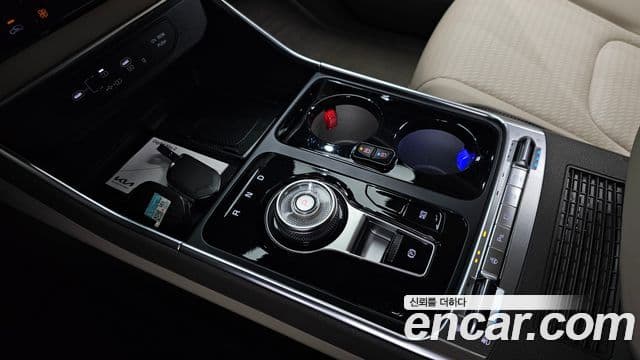 Kia Carnival 2025 — Фото 9/20