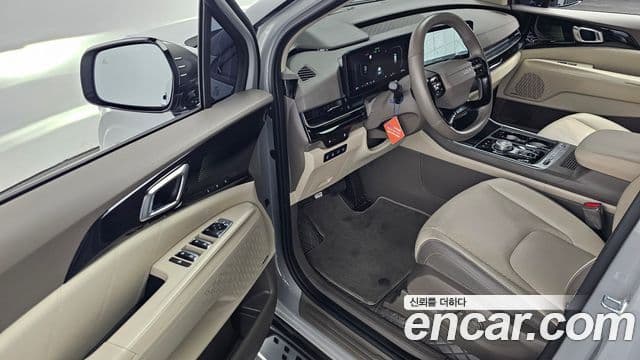 Kia Carnival 2025 — Фото 10/20