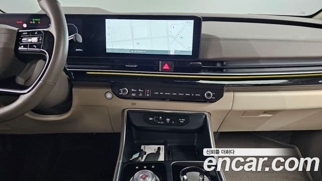 Kia Carnival 2025 — Фото 18/20