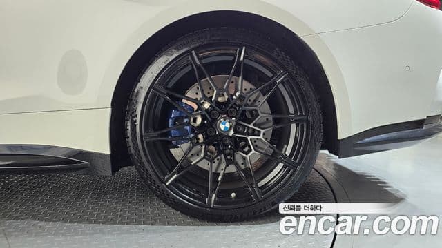 BMW M4 2024 — ფოტო 37/37