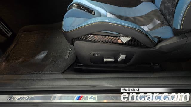 BMW M4 2024 — ფოტო 33/37