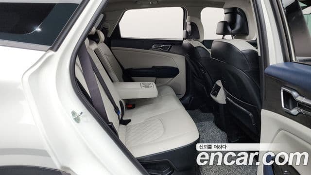 Kia Sportage 2022 — Фото 11/20