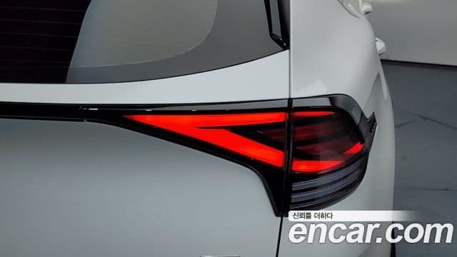 Kia Sportage 2022 — Photo 10/34