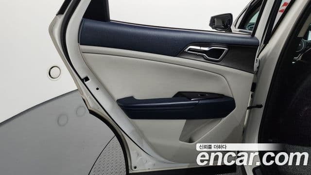 Kia Sportage 2022 — Photo 25/34