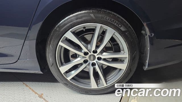 Audi A6 2022 — Photo 29/31