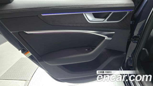Audi A6 2022 — Photo 28/31