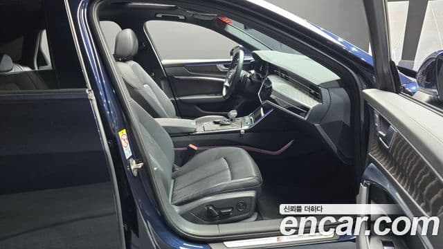 Audi A6 2022 — Photo 21/31