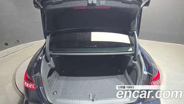 Audi A6 2022 — Photo 17/31