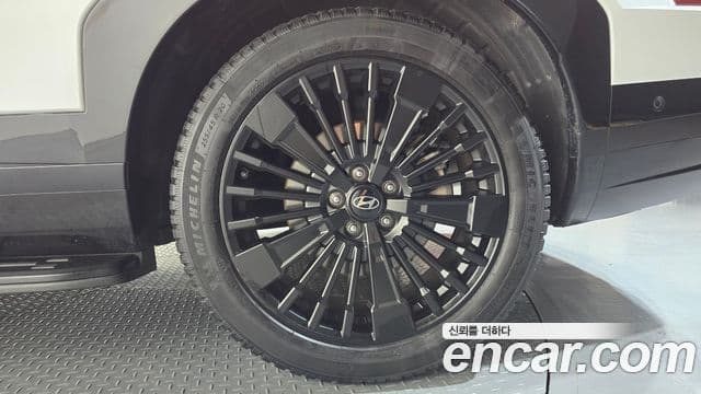 Hyundai Santa Fe 2025 — Şəkil 8/40