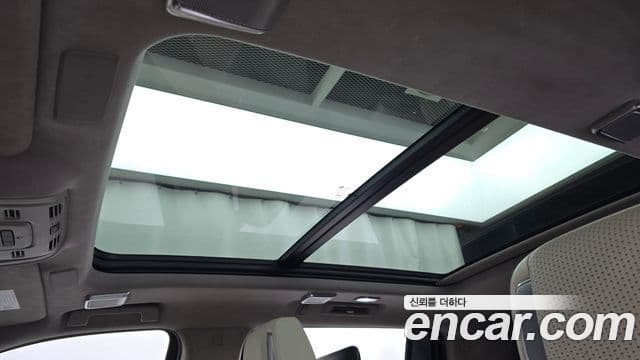 Cadillac Escalade 2021 — ფოტო 10/20