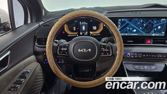 Kia Carnival 2024 — Фото 12/20