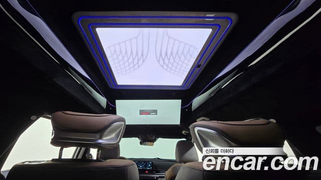 Kia Carnival 2024 — Фото 19/20