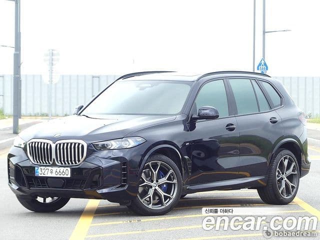 BMW X5 2026 — Фото 1/20