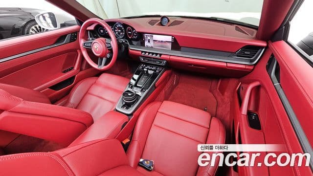 Porsche 911 2023 — ფოტო 7/35