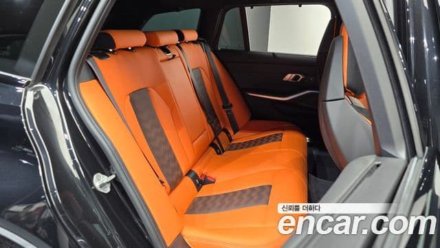 BMW M3 2025 — Photo 9/33