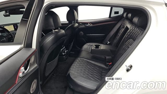Kia Stinger Meister 2022 — Şəkil 16/31