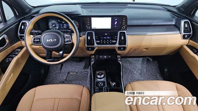 Kia Sorento 2023 — Фото 7/20