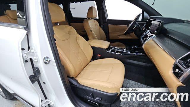 Kia Sorento 2023 — Фото 12/20