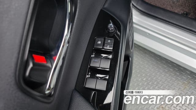 Toyota Prius 2022 — Photo 18/32