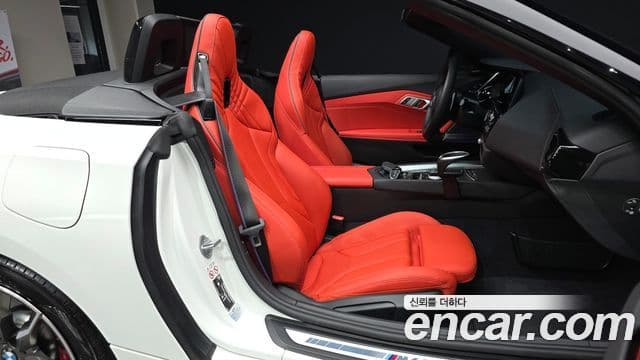 BMW Z4 2023 — Фото 11/20