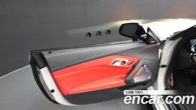 BMW Z4 2023 — Photo 14/34
