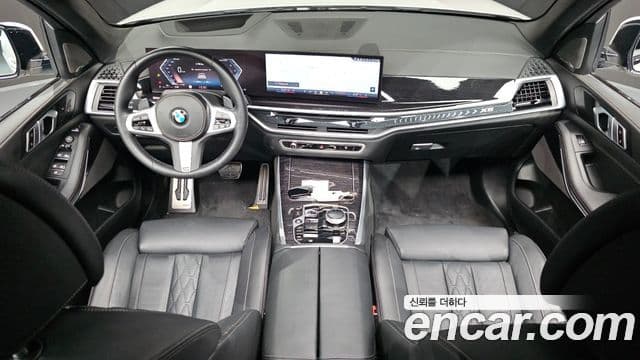 BMW X5 2023 — Фото 7/20