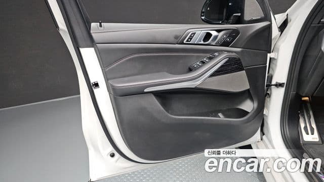 BMW X5 2023 — Şəkil 29/34