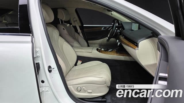 Genesis G80 2022 — ფოტო 4/31