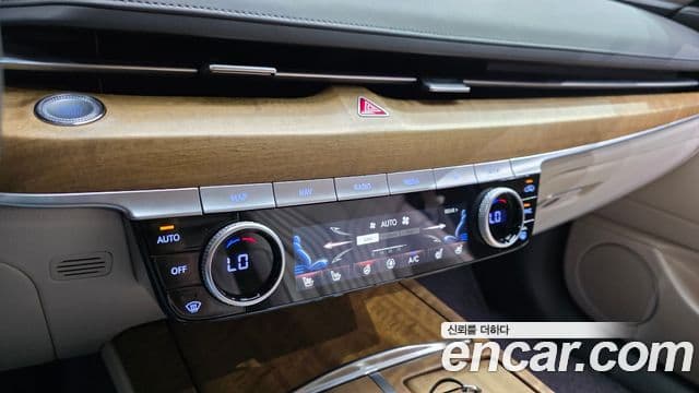 Genesis G80 2022 — ფოტო 29/31
