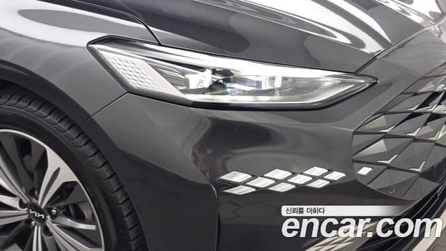 Kia K8 2021 — Şəkil 23/37