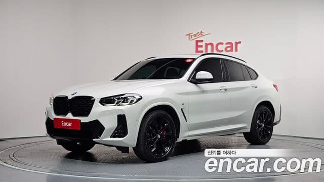 BMW X4 2025 — Фото 1/20