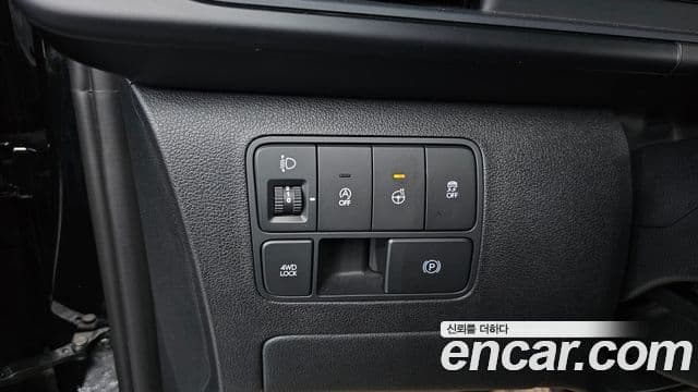 Hyundai Staria 2023 — Фото 13/20