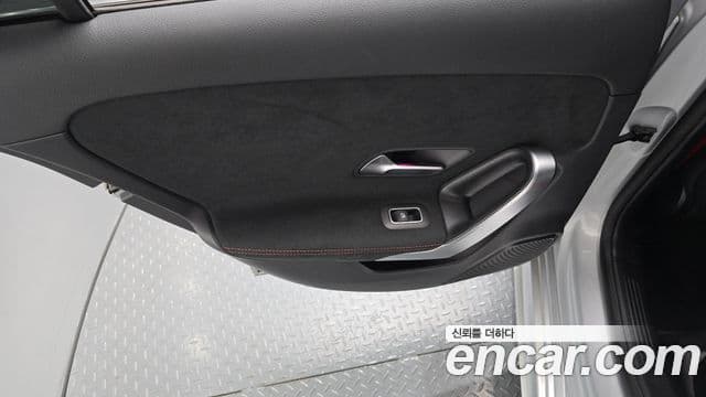 Mercedes-Benz A-Class 2021 — ფოტო 3/32