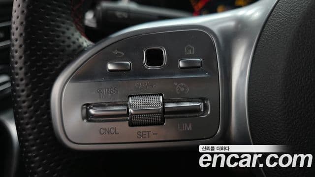 Mercedes-Benz A-Class 2021 — ფოტო 27/32